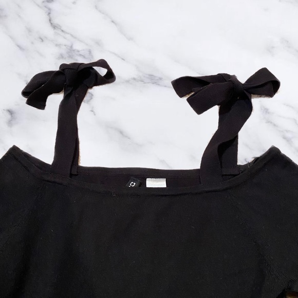 H&M Shoulder Tie-Strap Black Sweater - Picture 2 of 4